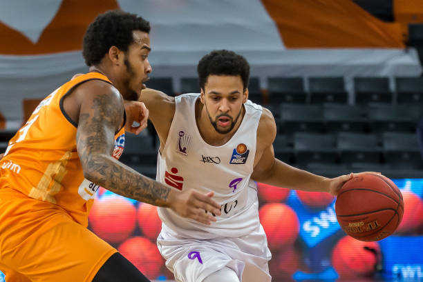 的快速反击 的快速反击